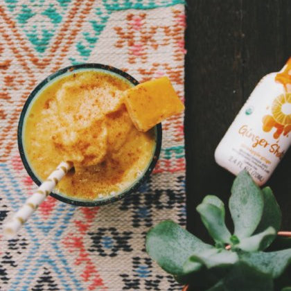 SPICED MANGO SMOOTHIE