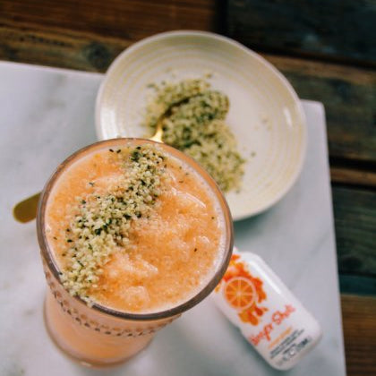 CARROT GINGER SMOOTHIE