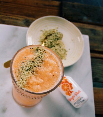 CARROT GINGER SMOOTHIE