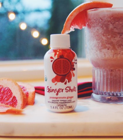 GRAPEFRUIT POMEGRANATE GINGER SMOOTHIE