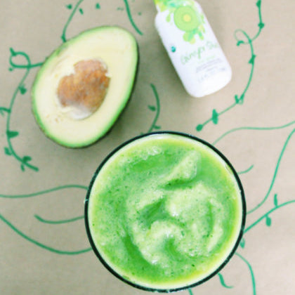 GREEN GINGER GODDESS SMOOTHIE